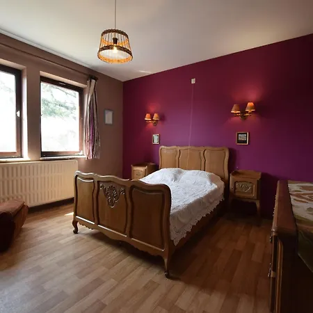 Dom wakacyjny Peaceful Ardennes Retreat, Cleaning Included