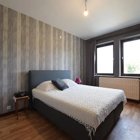 Dom wakacyjny Peaceful Ardennes Retreat, Cleaning Included