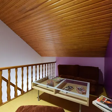 Welcoming With Large Garden, Cleaning Included Holiday home